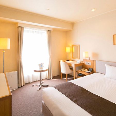 Rembrandt Hotel Atsugi Bagian luar foto